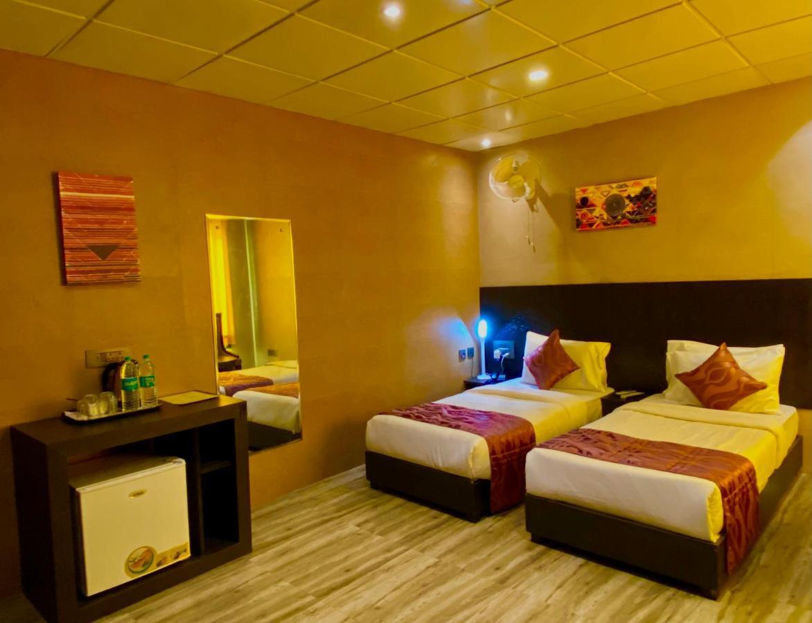 Ace Prime Hotel Greater Noida Eksteriør billede