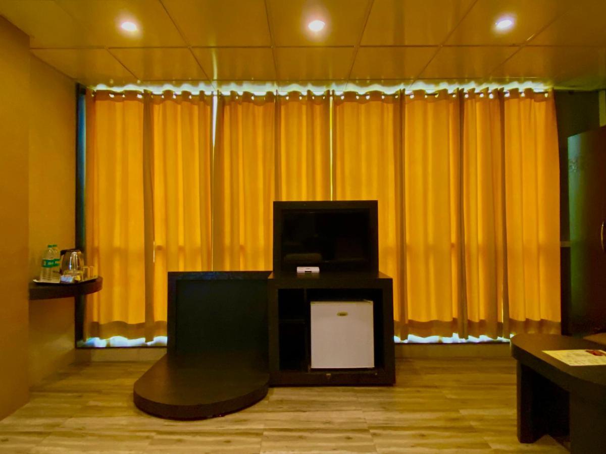 Ace Prime Hotel Greater Noida Eksteriør billede